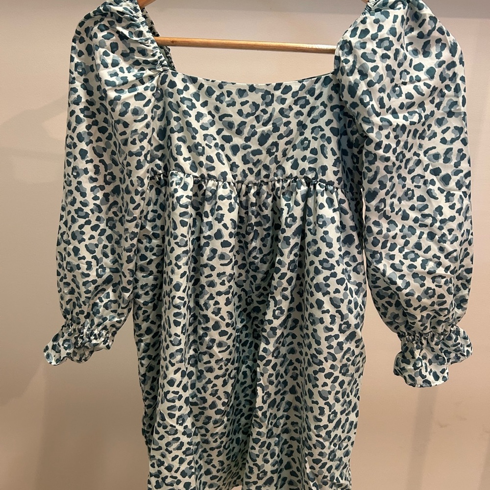 Leopard Print Puff Sleeve Dress